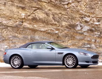 Aston Martin DB9 Volante [UK-spec] '05.2004–10.2008