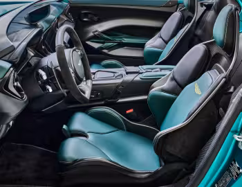 Intérieur Aston Martin DBR22 (#14) '12.2023