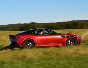 Aston Martin DBS Superleggera [UK-spec] '2018–24