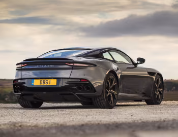 Aston Martin DBS Superleggera [UK-spec] '2018–24