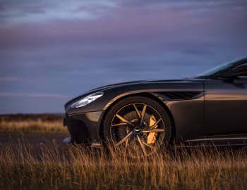 Aston Martin DBS Superleggera [UK-spec] '2018–24