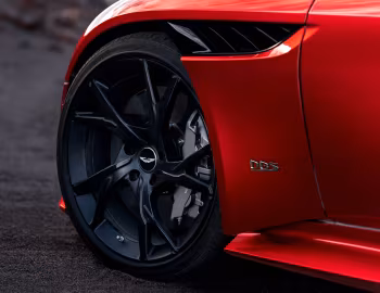 Aston Martin DBS Superleggera [Worldwide] '2018–24