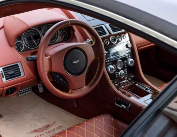 Panneau avant Aston Martin DBS "Ultimate" '06–07.2012