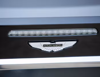 Logo Aston Martin DBS "Ultimate" '06–07.2012