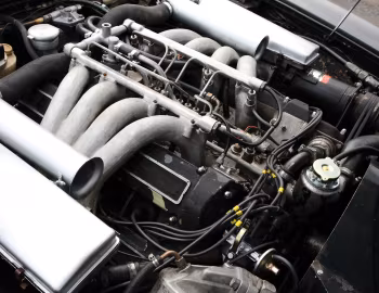 Sous la capuche Aston Martin DBS V8 '04.1970–05.1972
