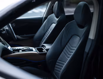 Intérieur Aston Martin DBX [Japan] '2020–24