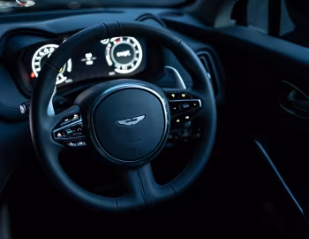 Panneau avant Aston Martin DBX [Japan] '2020–24