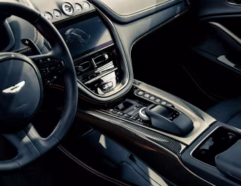 Intérieur Aston Martin DBX [Middle East] '2020–24