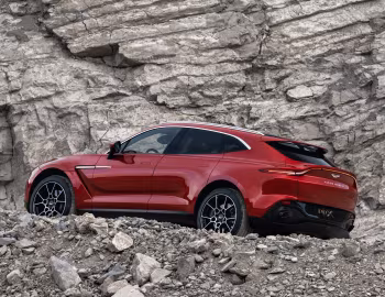 Aston Martin DBX [Worldwide] '07.2020–24