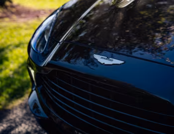 Aston Martin DBX [Australia] '2021–24