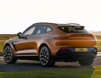 2020–24 Aston Martin DBX [North America] '2020–24