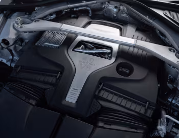 Sous la capuche Aston Martin DBX [Australia] '2021–24