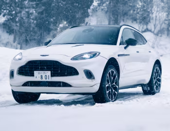 Aston Martin DBX [Japan] '2020–24