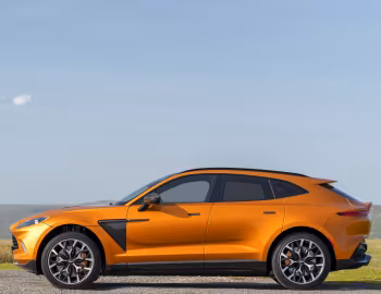 2020–24 Aston Martin DBX [North America] '2020–24