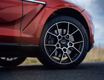 Aston Martin DBX [Australia] '2021–24