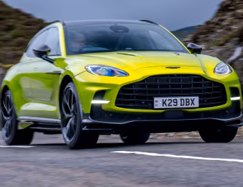 Aston Martin DBX707 [UK-spec] '2024–pr.