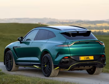 Q by Aston Martin DBX707 [UK-spec] '2022–24