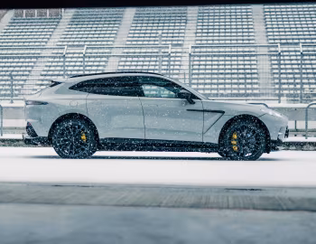 Aston Martin DBX707 [Japan] '2022–24