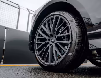 Aston Martin DBX707 [Australia] '2022–24