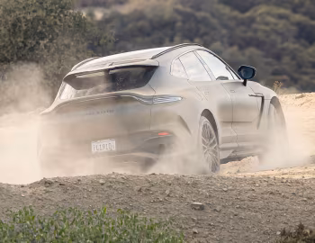 2023–24 Aston Martin DBX707 [North America] '2022–24