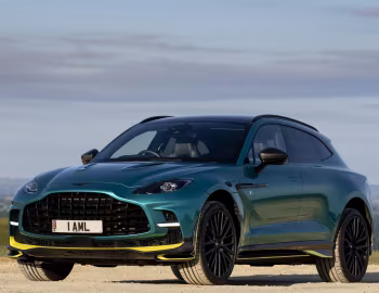 Q by Aston Martin DBX707 [UK-spec] '2022–24