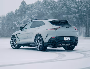 Aston Martin DBX707 [Japan] '2022–24