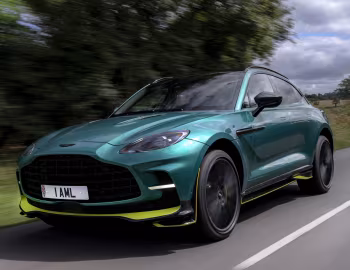 Q by Aston Martin DBX707 [UK-spec] '2022–24