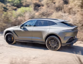 2023–24 Aston Martin DBX707 [North America] '2022–24