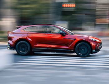 Aston Martin DBX707 [Japan] '2024–pr.