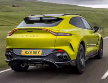 Aston Martin DBX707 [UK-spec] '2024–pr.