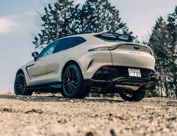 Aston Martin DBX707 [Japan] '2022–24