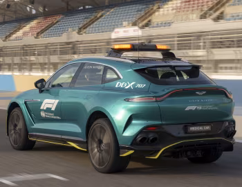 Aston Martin DBX707 F1 Medical Car '2023–pr.