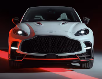 Aston Martin DBX S [UK-spec] '2025–pr.