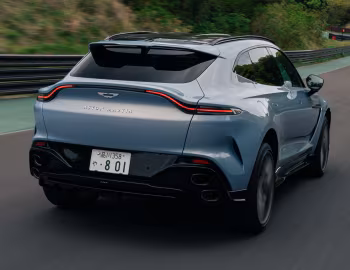 Aston Martin DBX S [Japan] '2025–pr.