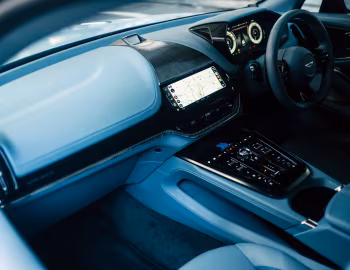 Інтер'єр Aston Martin DBX S [Japan] '2025–н.ч.