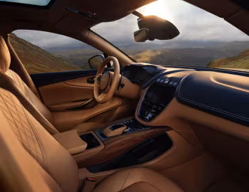 Intérieur Aston Martin DBX Straight-Six [China] '2021–24