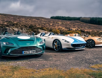 Ferrari Monza SP2, Aston Martin V12 Speedster "DBR1 spec", McLaren Elva