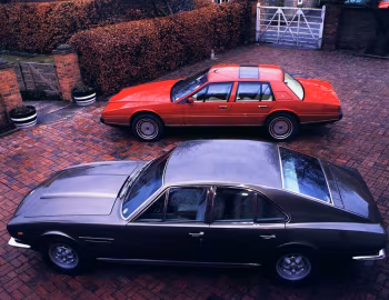 Aston Martin Lagonda V8 Saloon '1974–76 & Aston Martin Lagonda '1976–87