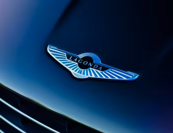 Логотип Lagonda Taraf '2015–16