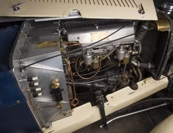 Sous la capuche Aston Martin 1 ½ Litre MkII Drophead Coupe by Enrico Bertelli '1935