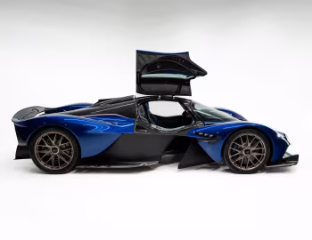 Aston Martin Valkyrie [EU-spec] (#121/150) '2022