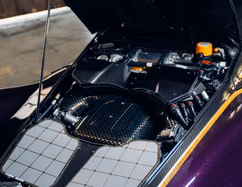 Sous la capuche Aston Martin Valkyrie [UK-spec] (#123/150) '2023