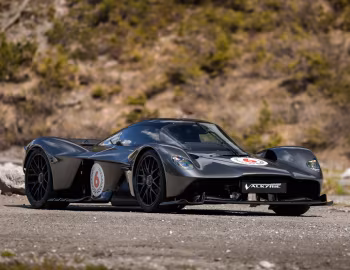 Aston Martin Valkyrie [EU-spec] (#038/150) '2022