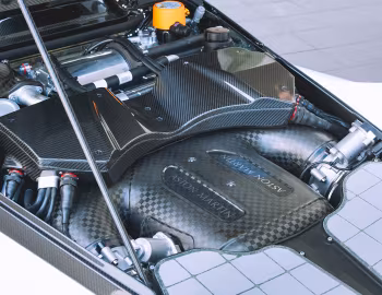 Sous la capuche Aston Martin Valkyrie [EU-spec] (#090/150) '2022
