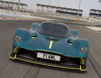 Aston Martin Valkyrie [EU-spec] (#084/150) '2022