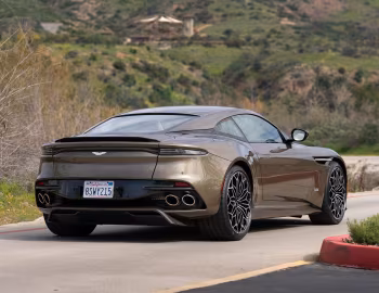 Aston Martin "OHMSS" DBS Superleggera [North America] '2019–20