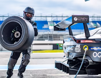 Oman Racing by TF Sport Aston Martin Vantage GTE '2022