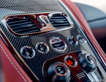 Intérieur Aston Martin One-77 (#67/77) '09.2011