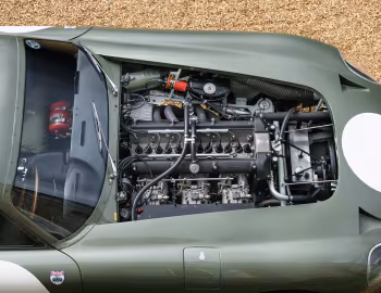 Sous la capuche Aston Martin Project 215 (DP215/1) '1963