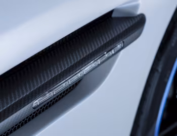 Q by Aston Martin Vanquish [Worldwide] '2013–18